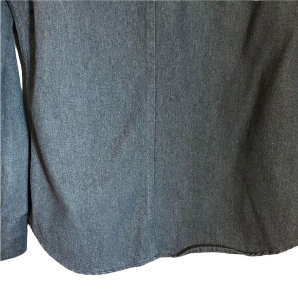 Gap grey button down top - Picture 6 of 9